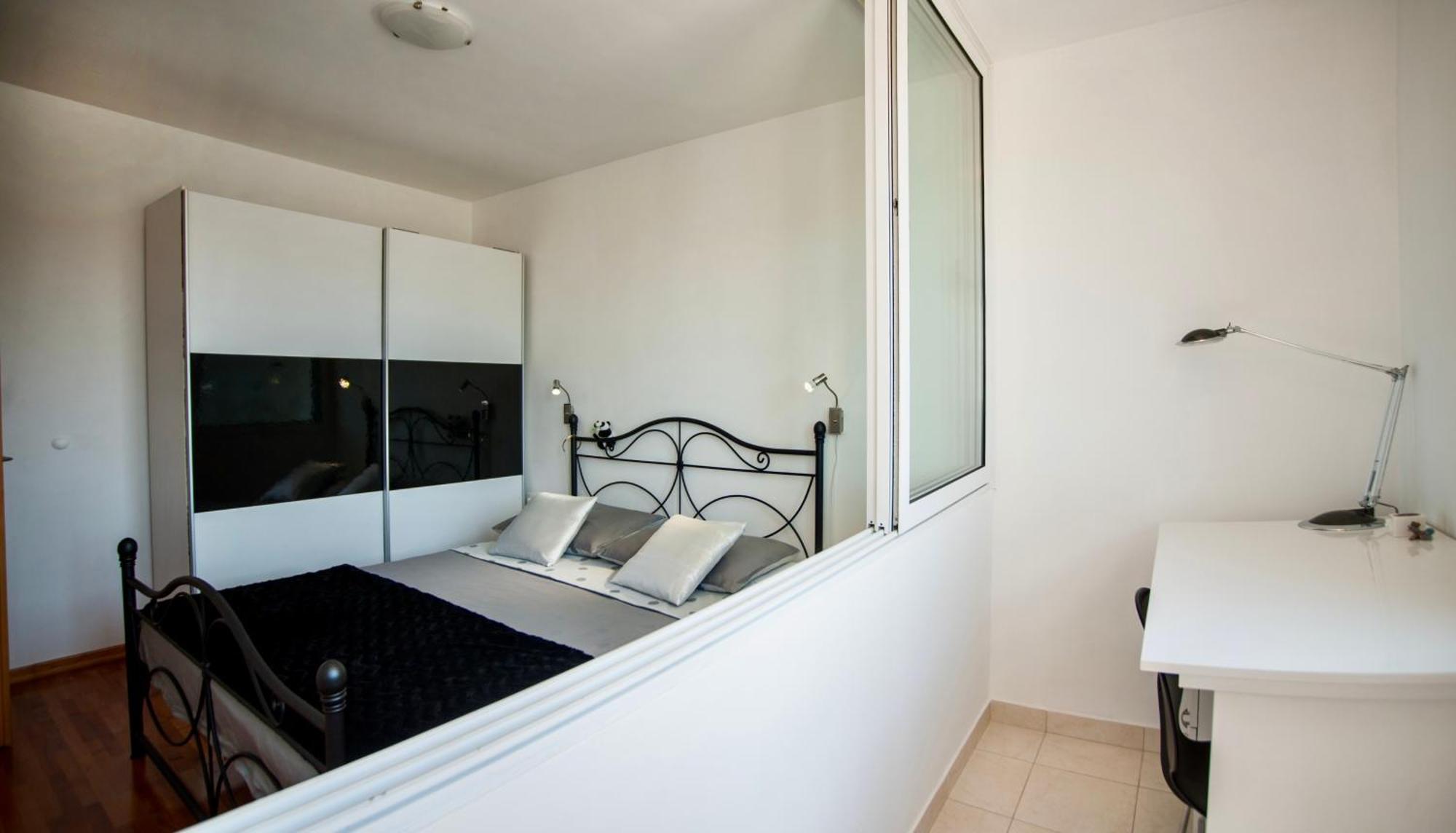Split - Znjan - Luxury New Apartment On The Beach With Selfcheckin Екстериор снимка