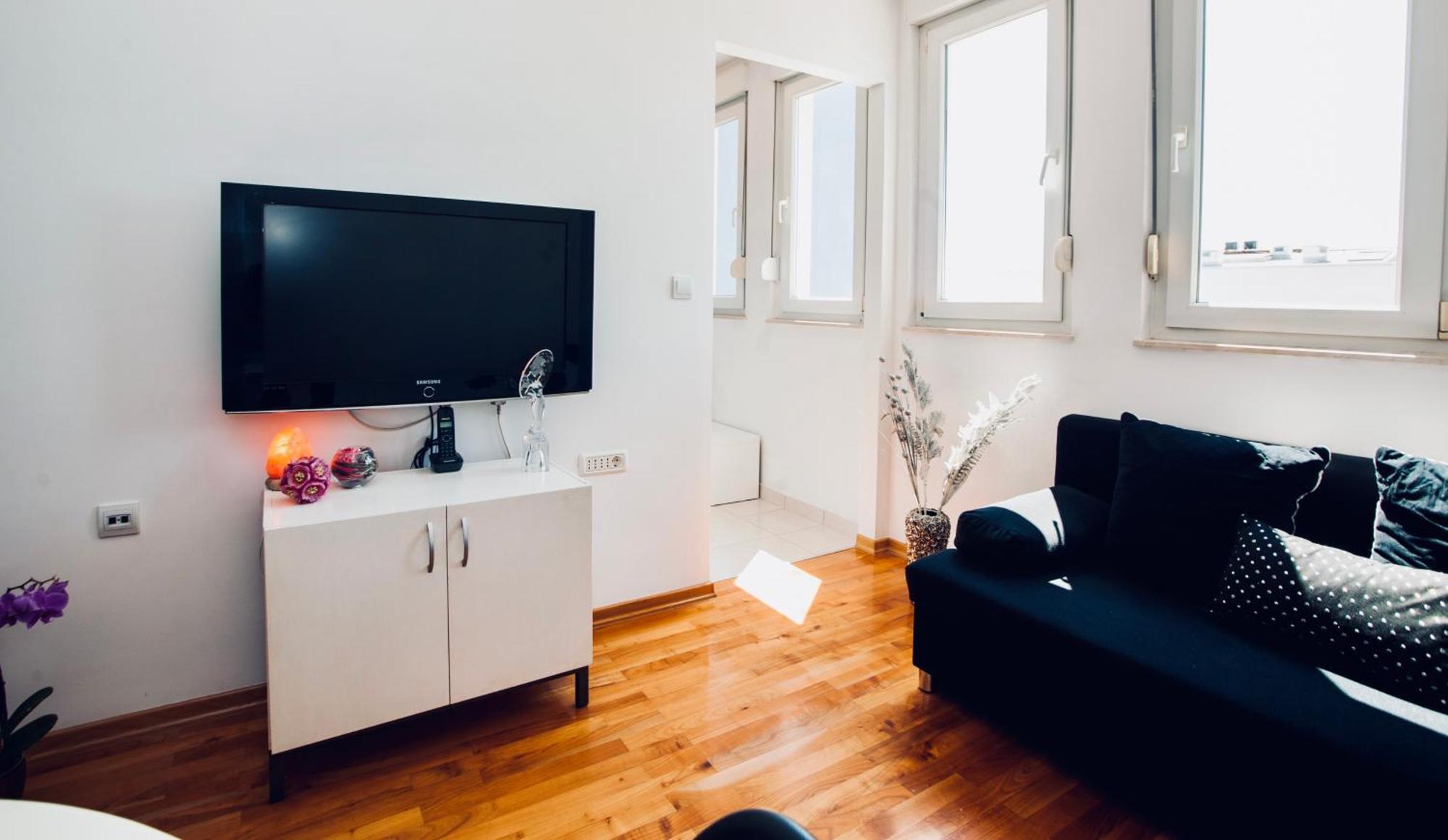 Split - Znjan - Luxury New Apartment On The Beach With Selfcheckin Екстериор снимка